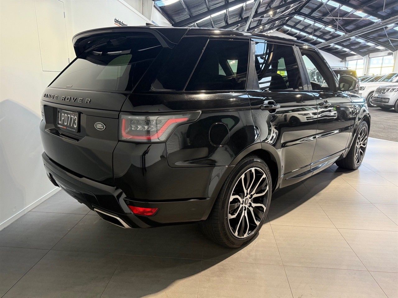 Vehicle image 5