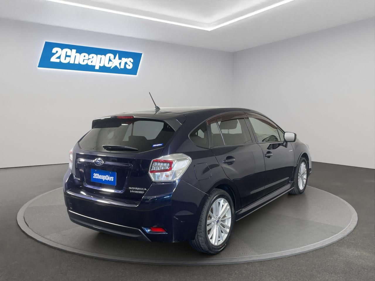 Vehicle image 5