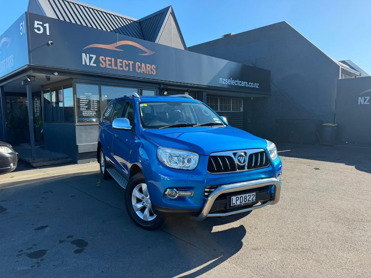 Vehicle image 1