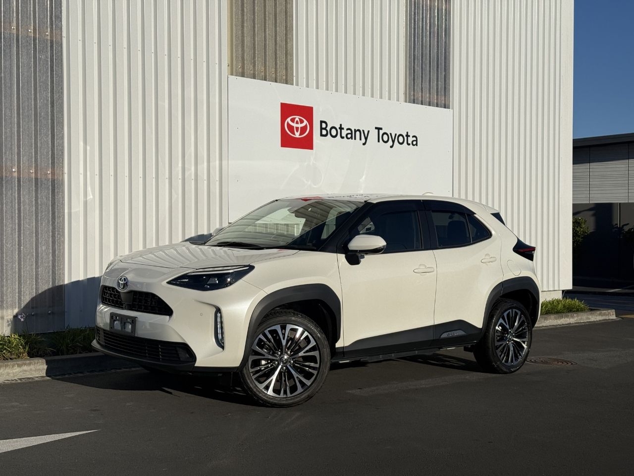 Vehicle image 1