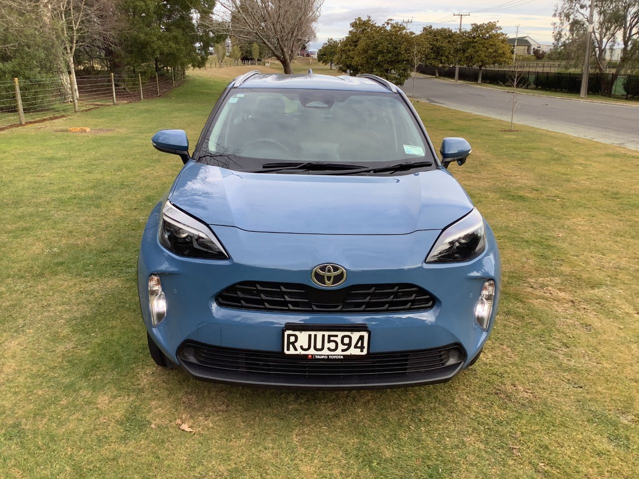 Vehicle image 3