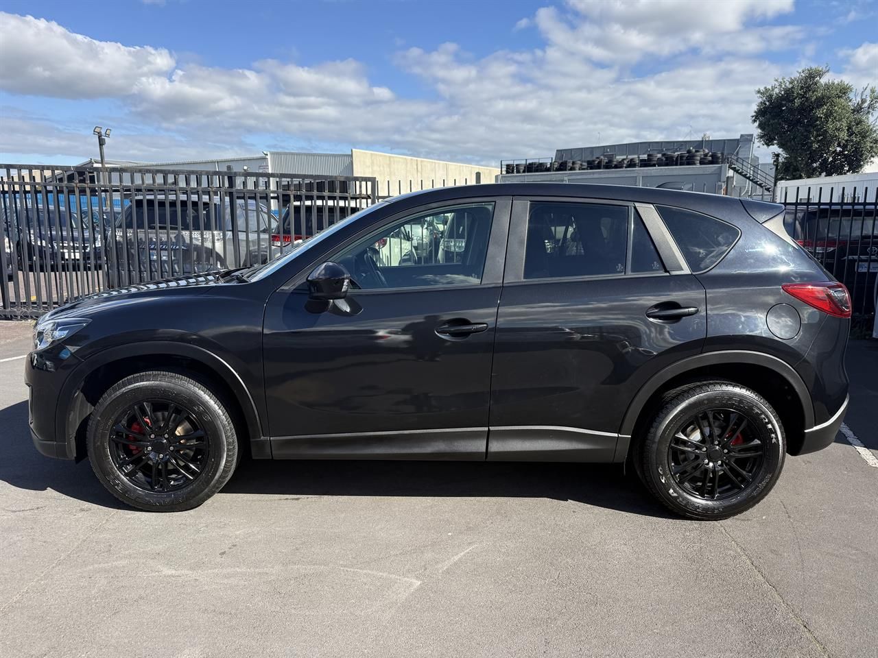 Vehicle image 3