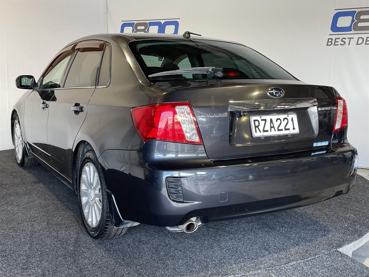 Vehicle image 4