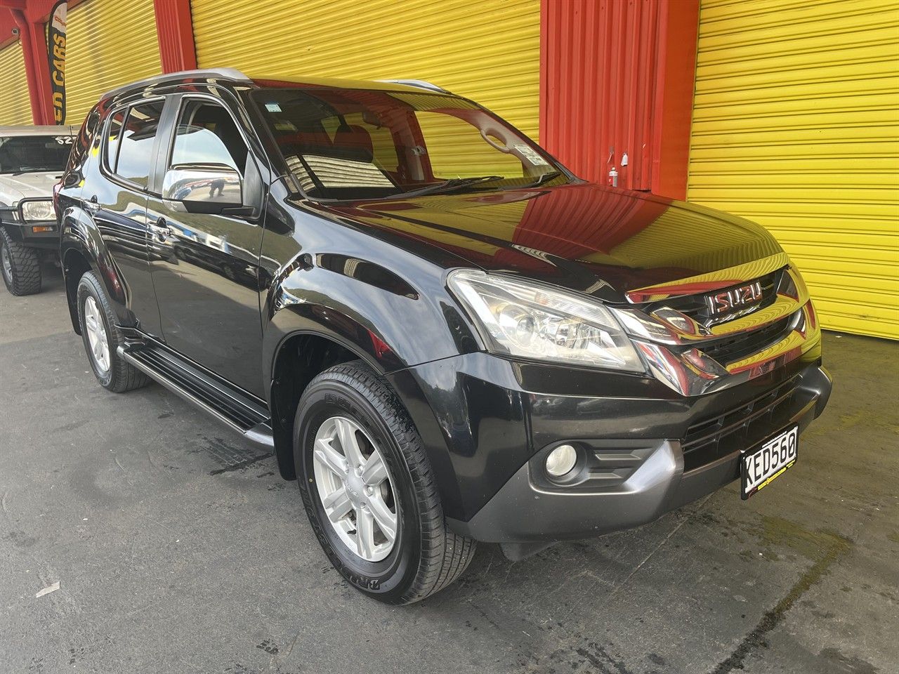 Vehicle image 1