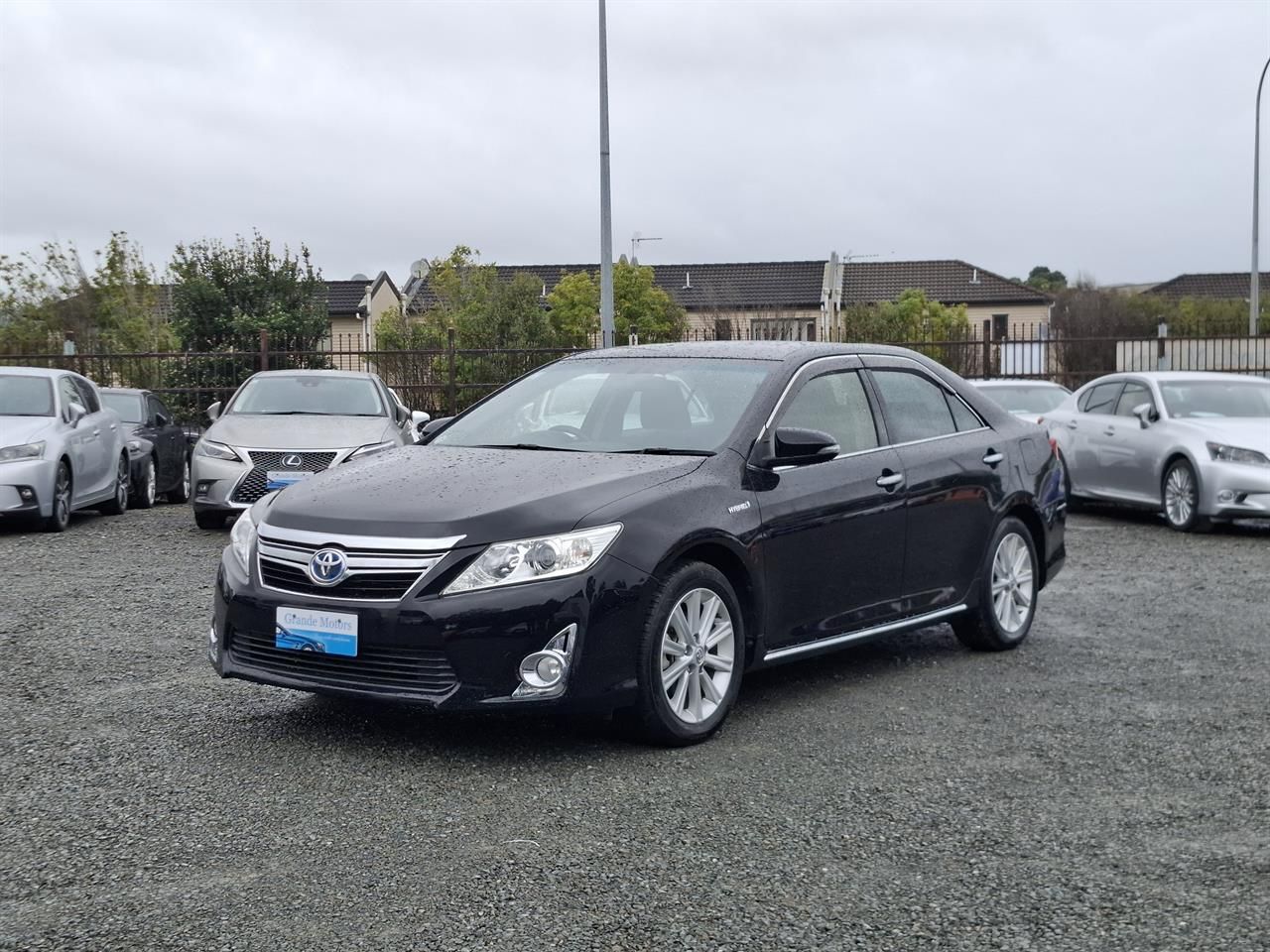 Vehicle image 3