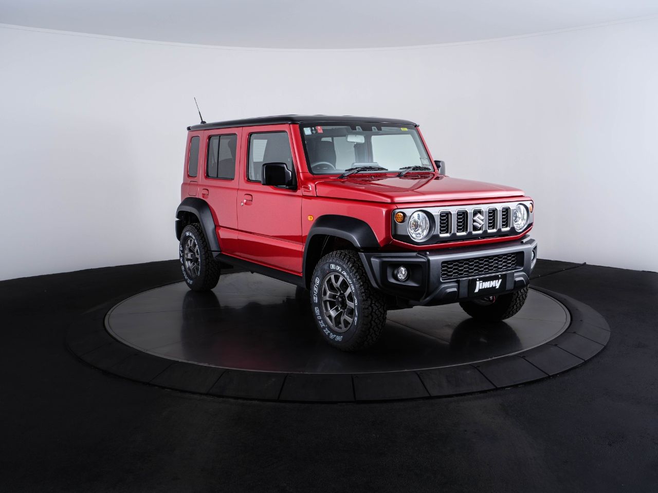 Vehicle image 4