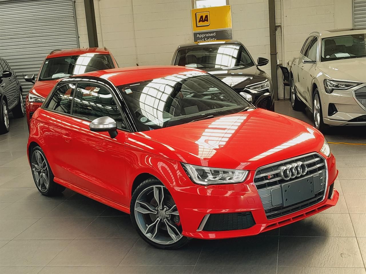 Vehicle image 1