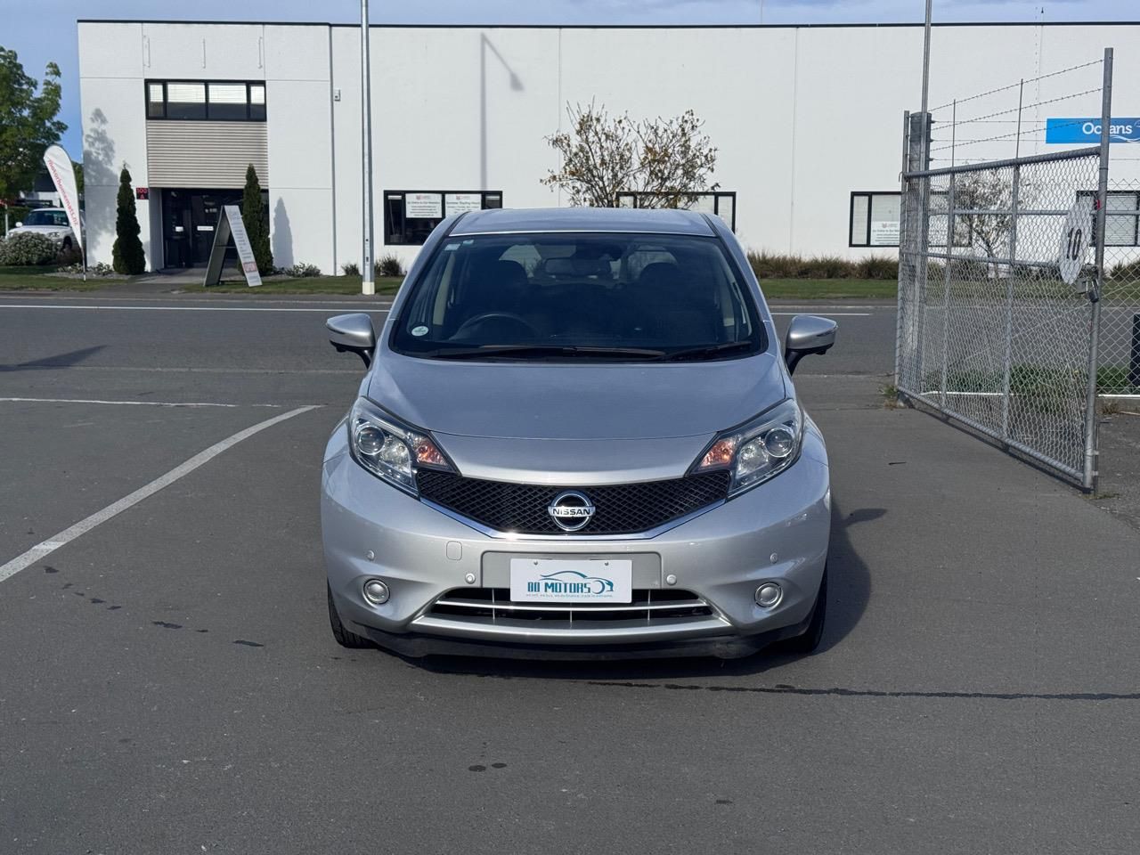 Vehicle image 2