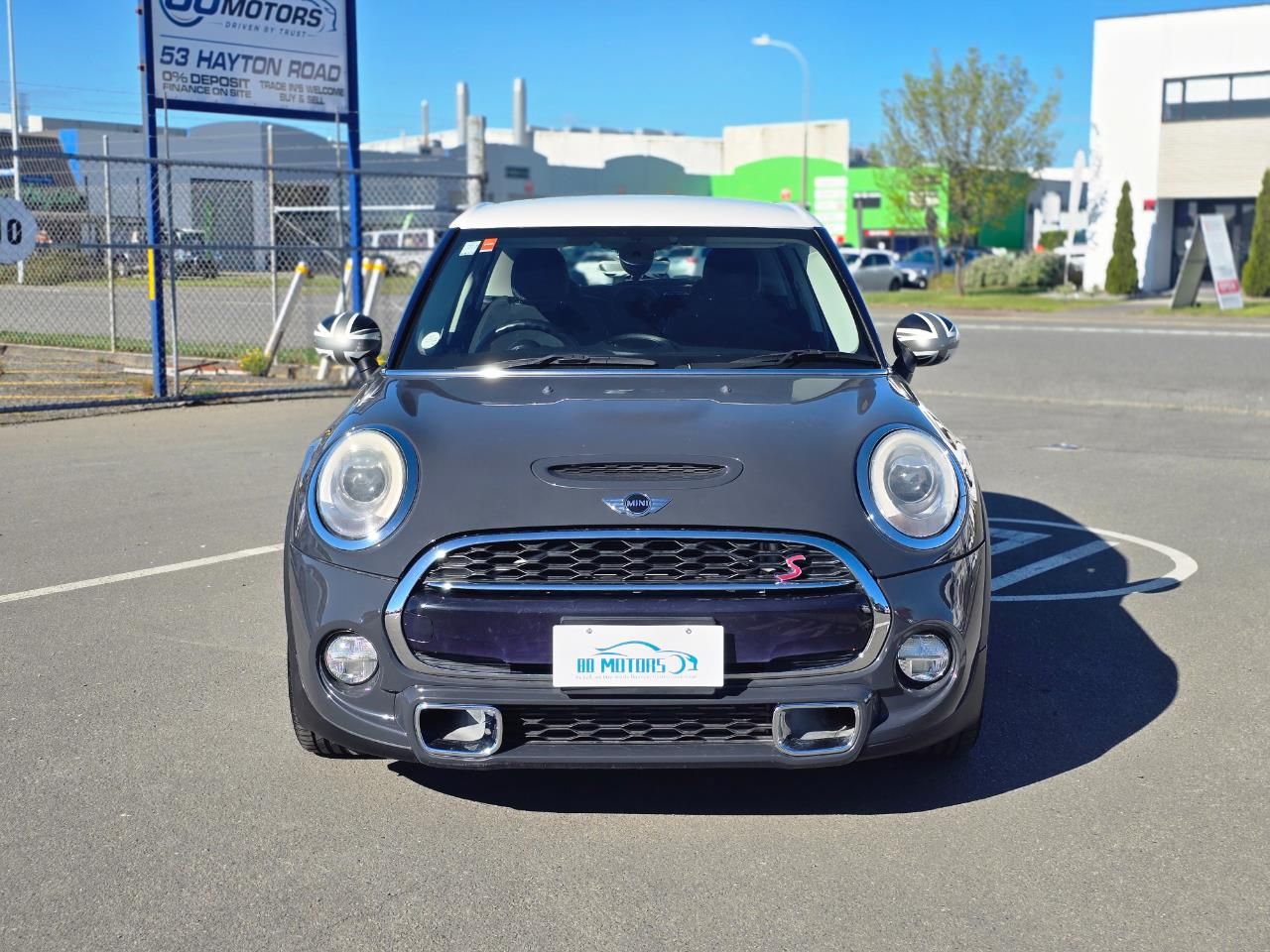 Vehicle image 2