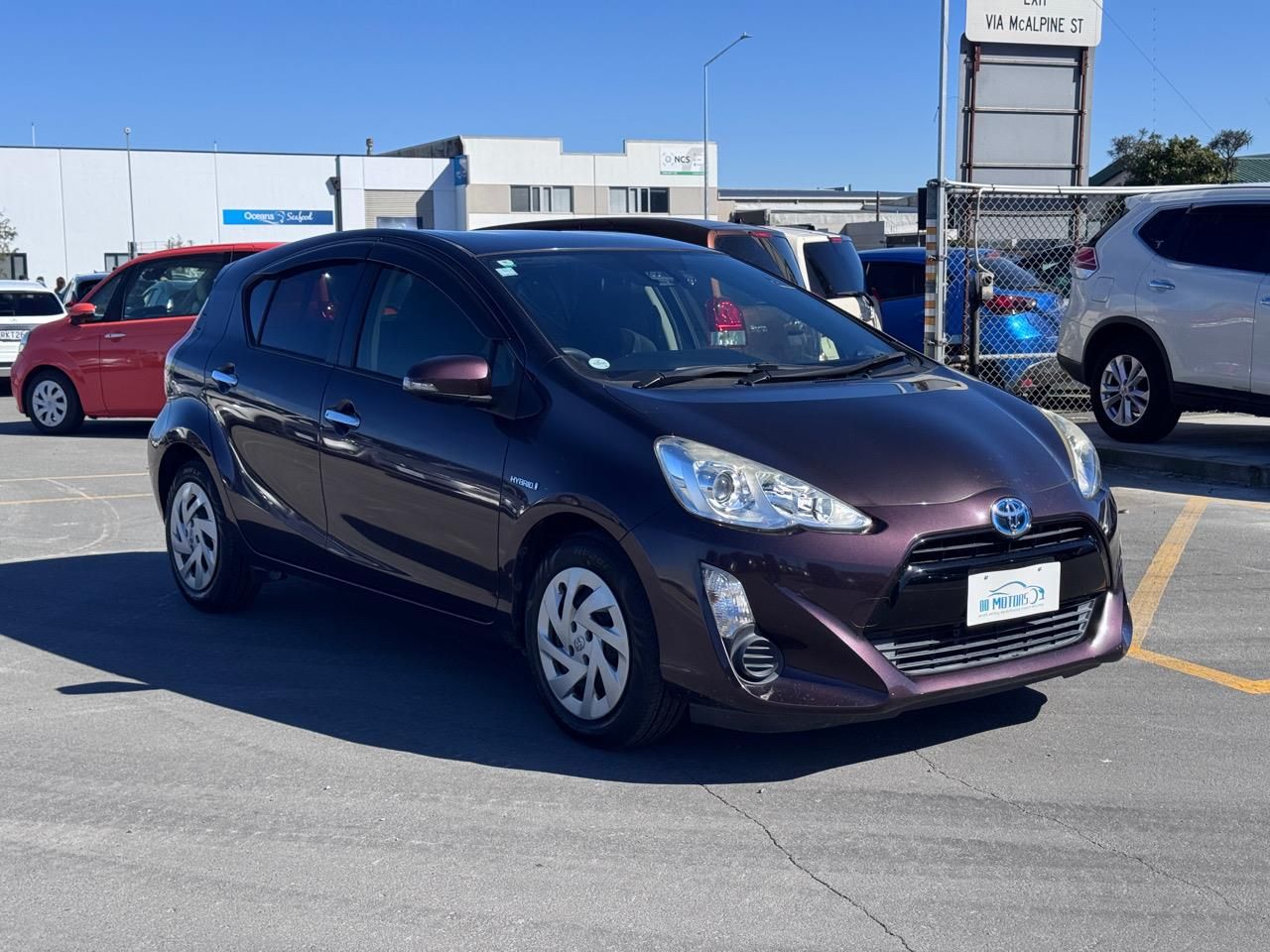 Vehicle image 3