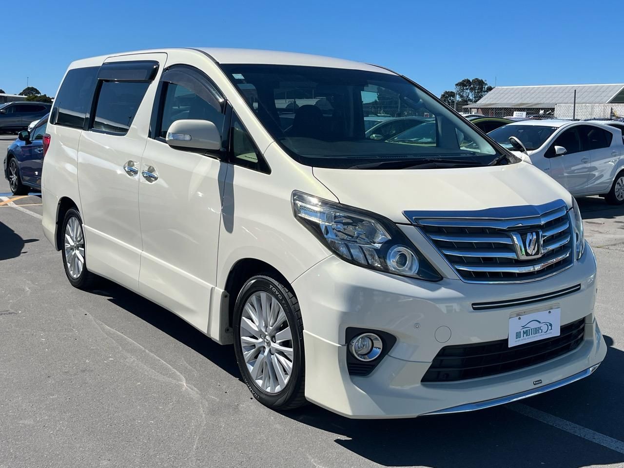 Vehicle image 3