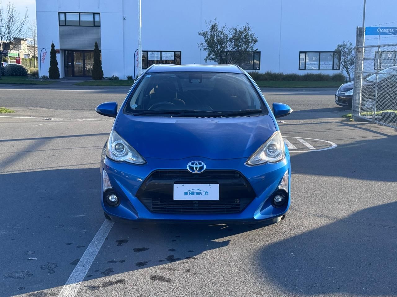 Vehicle image 2