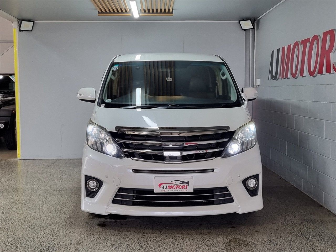 Vehicle image 2