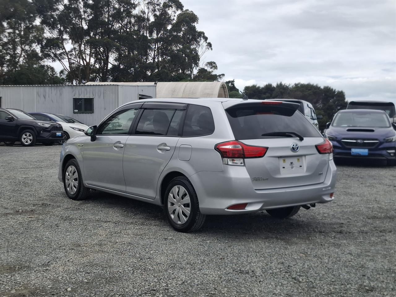 Vehicle image 5