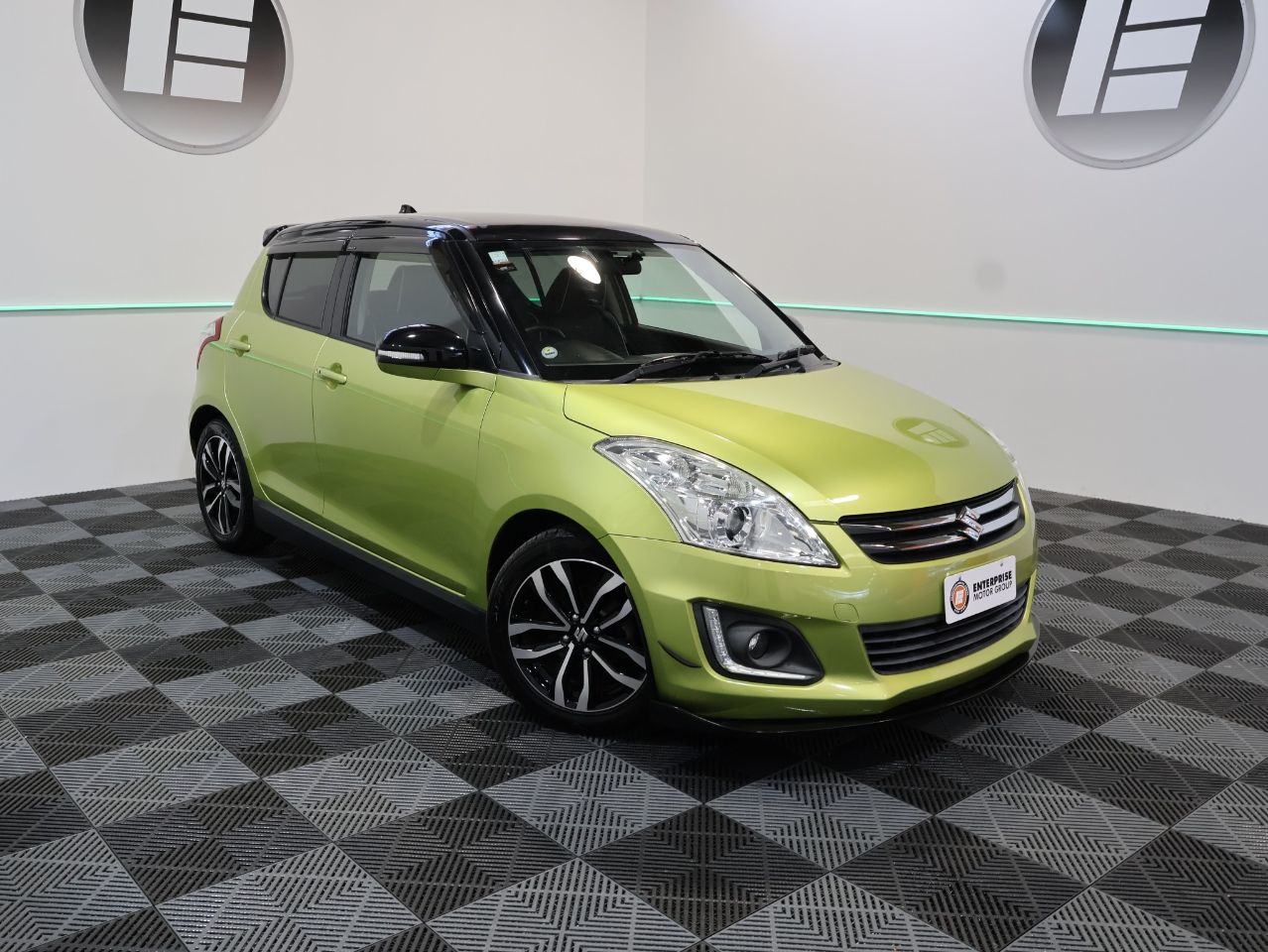 Vehicle image 1