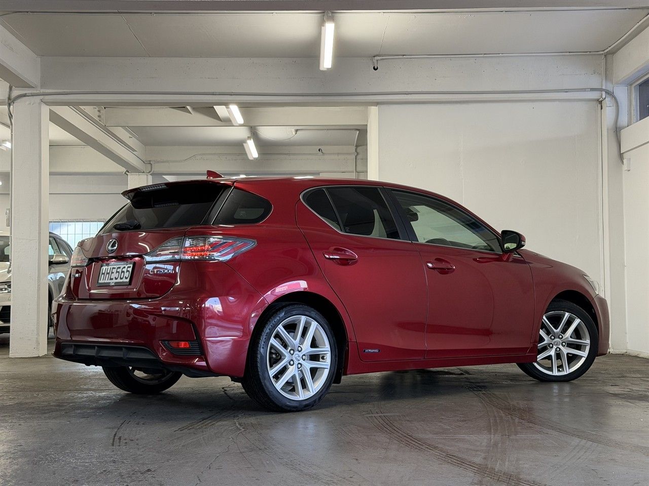 Vehicle image 3