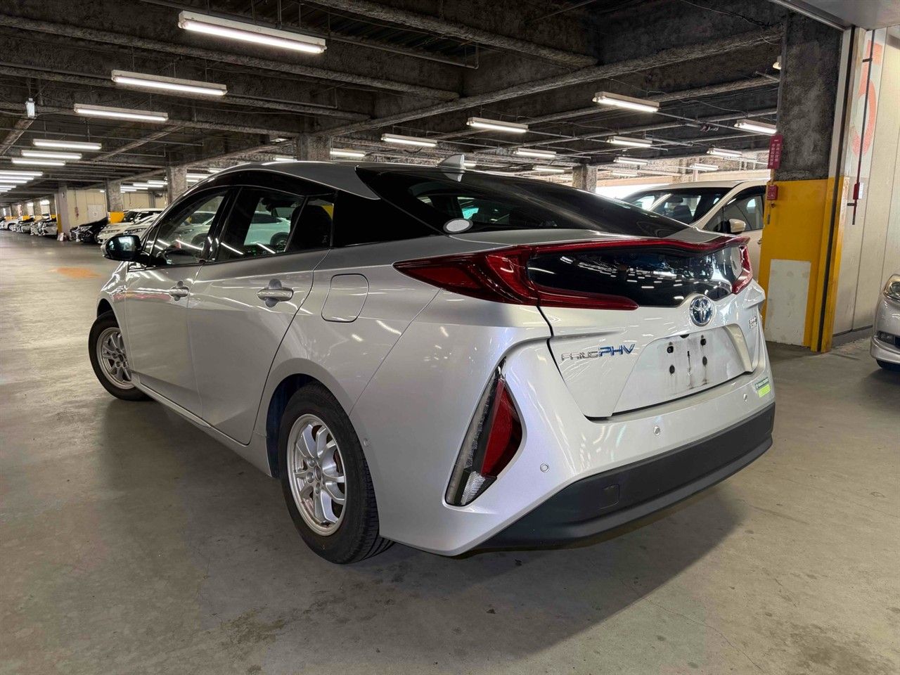 Vehicle image 2