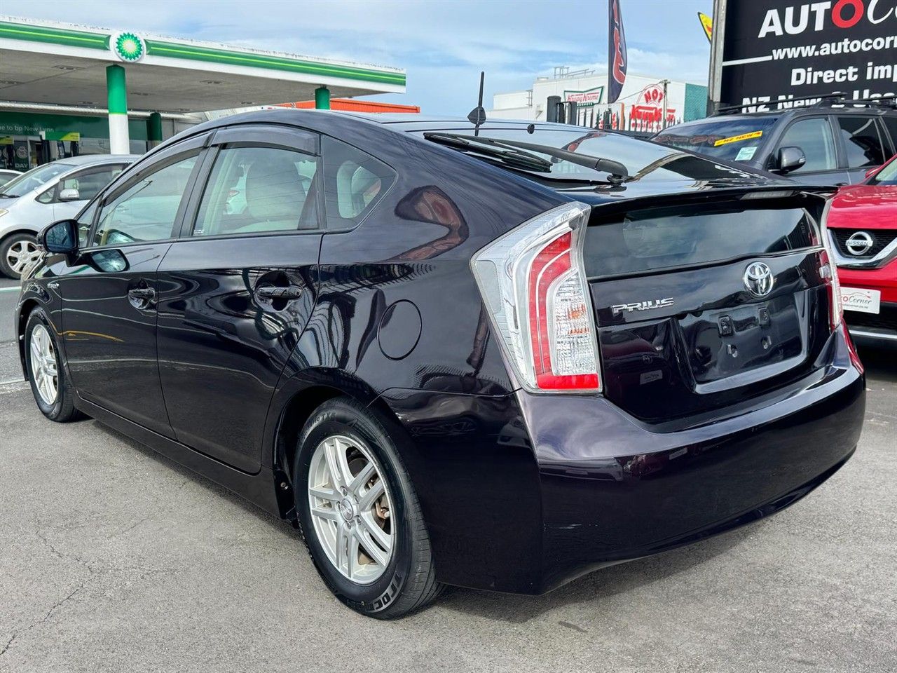 Vehicle image 2
