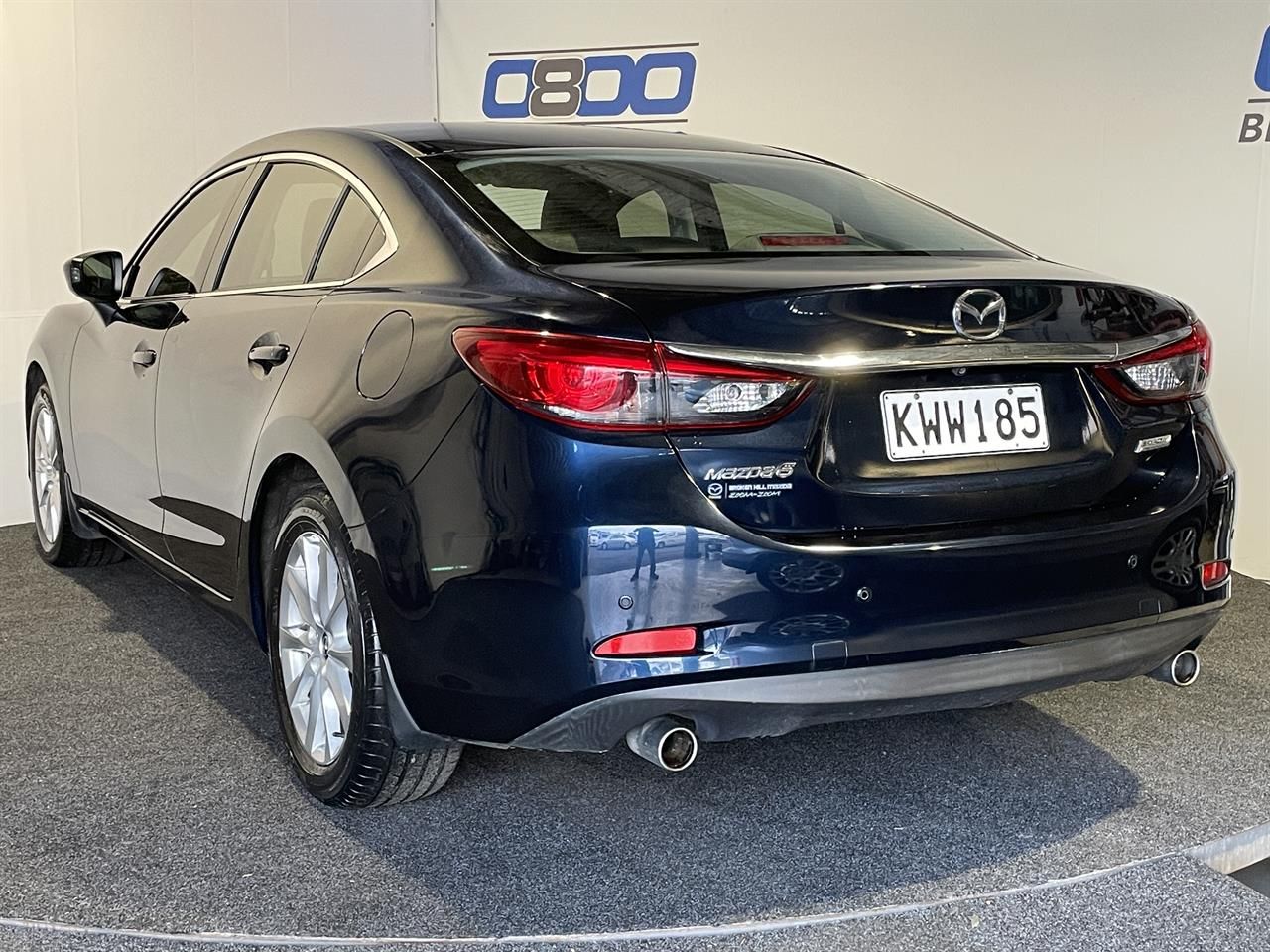 Vehicle image 4
