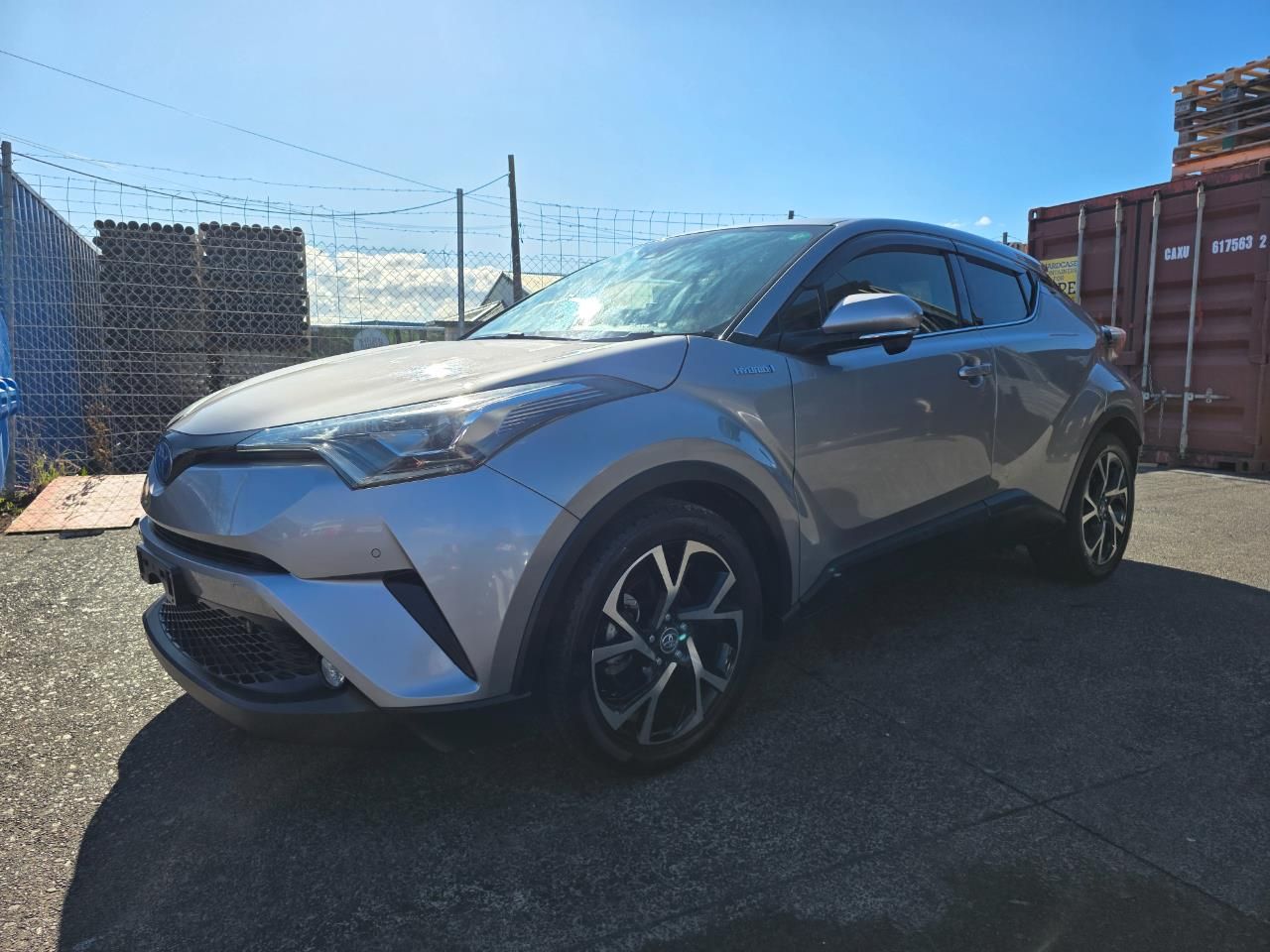 Vehicle image 4