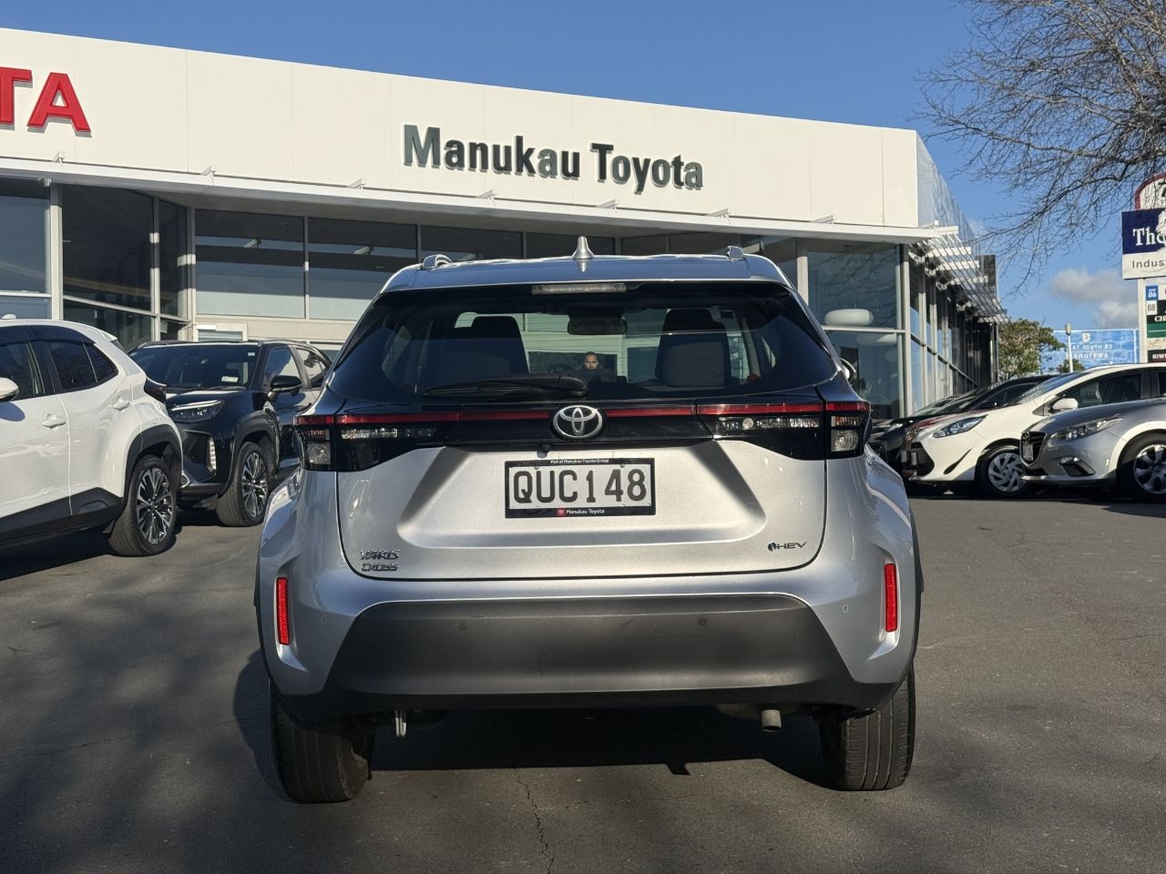 Vehicle image 3