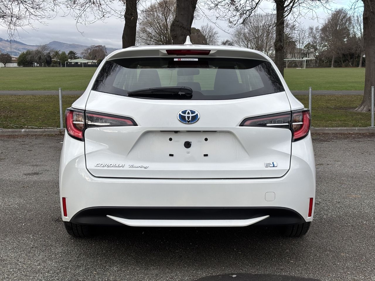 Vehicle image 4