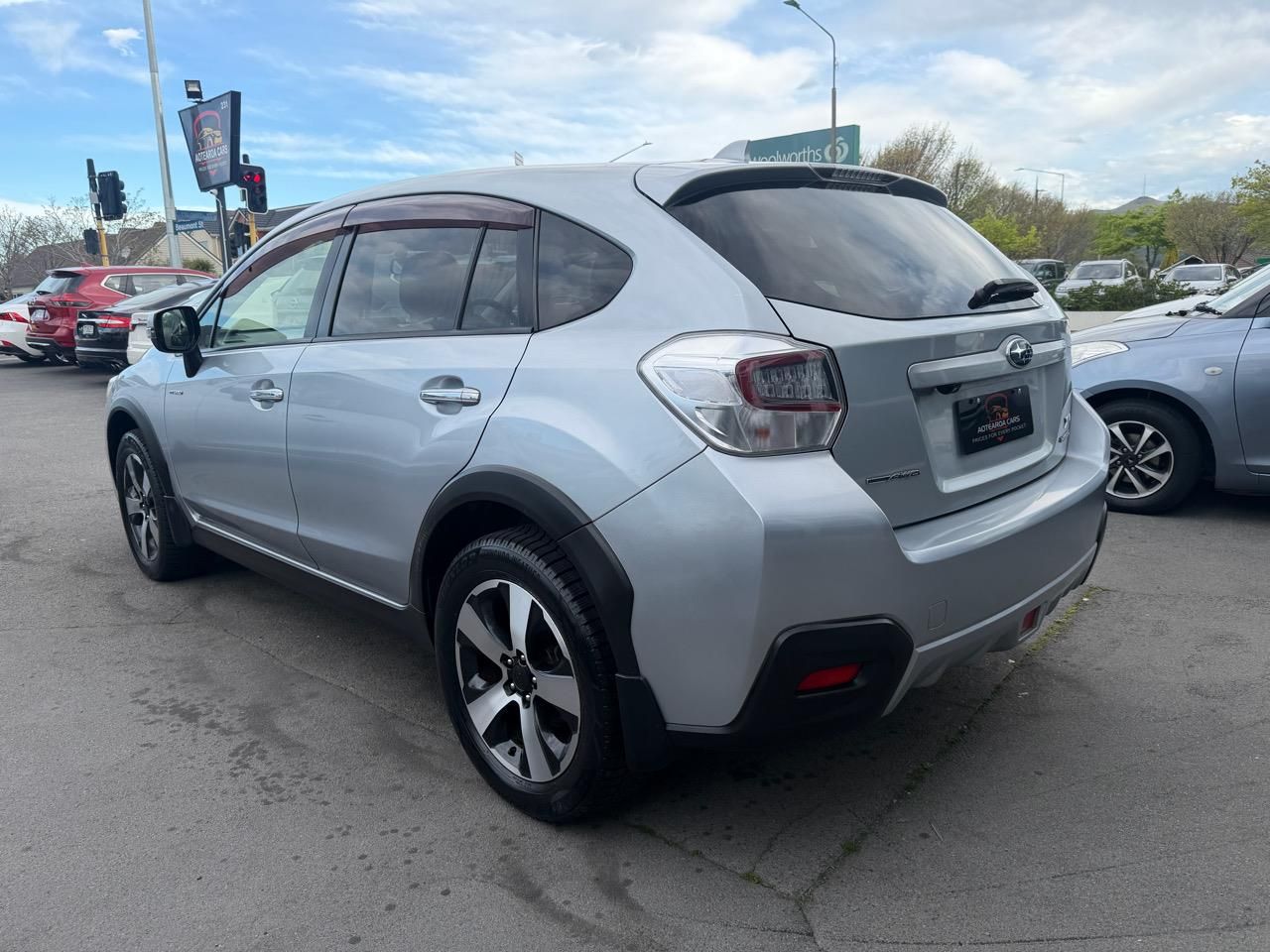 Vehicle image 4