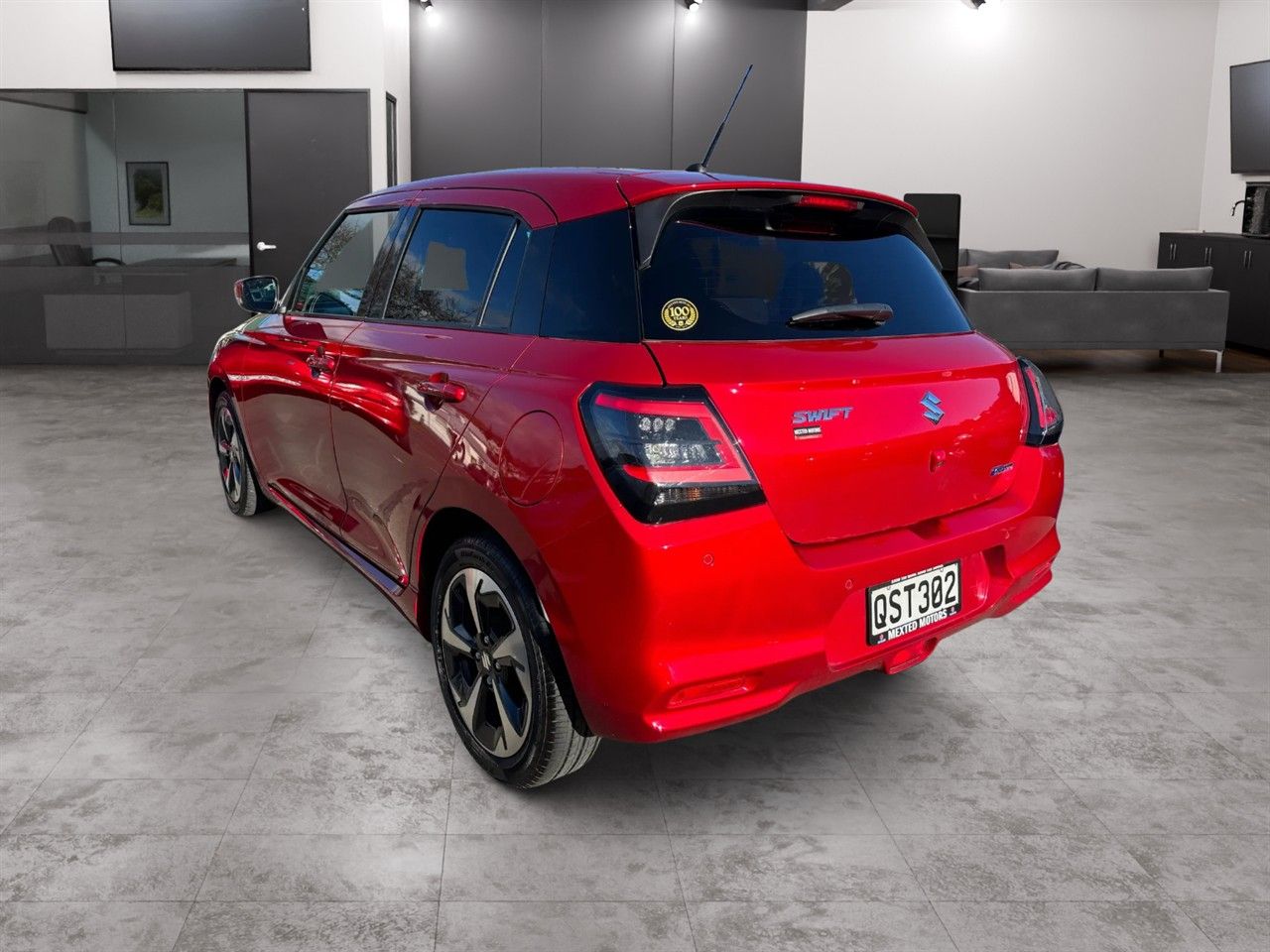 Vehicle image 4