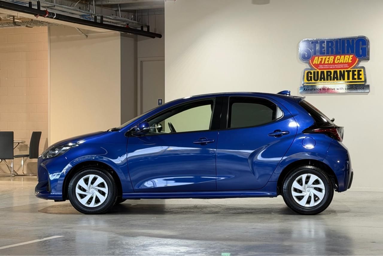 Vehicle image 5