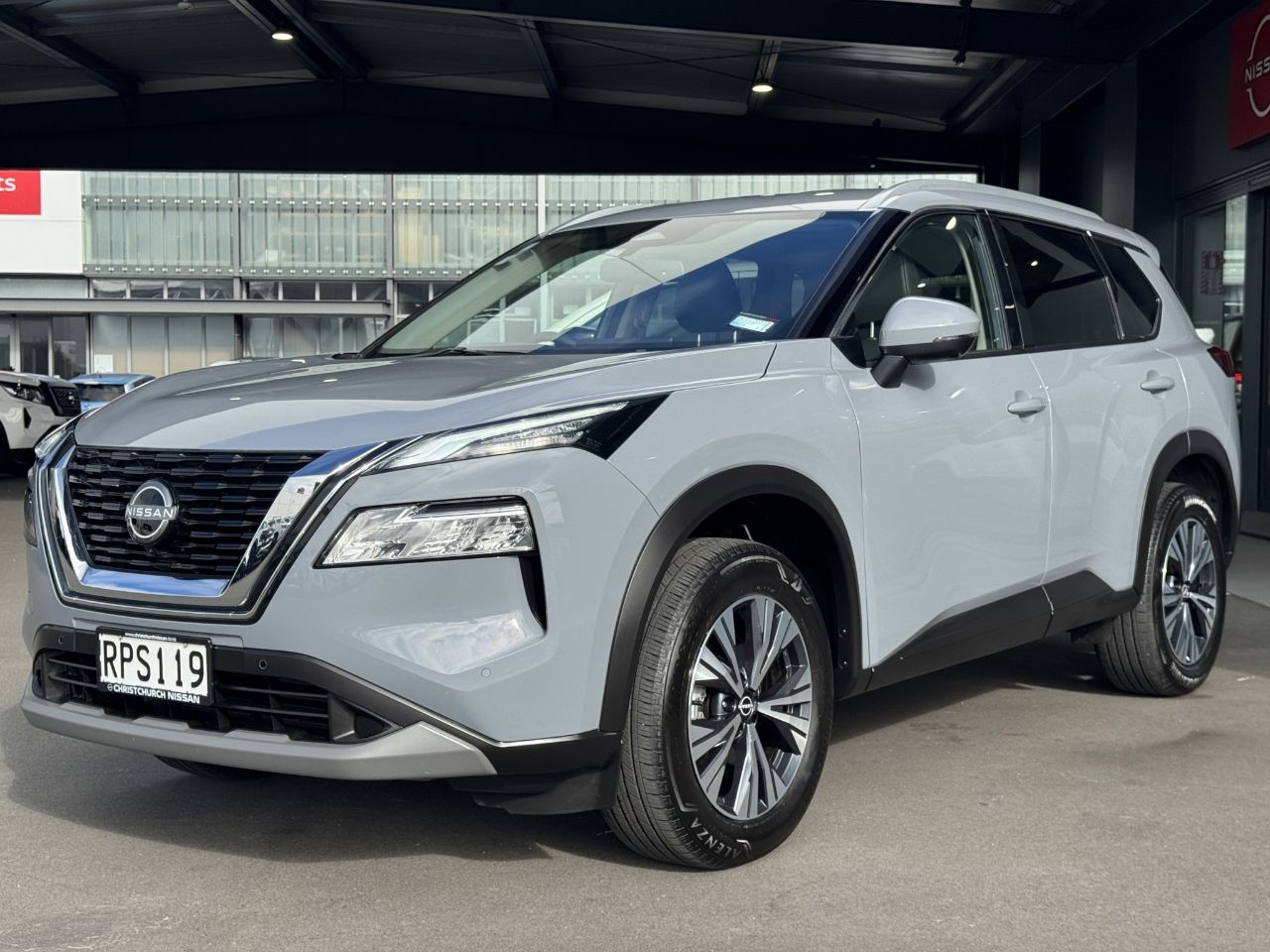 Vehicle image 2