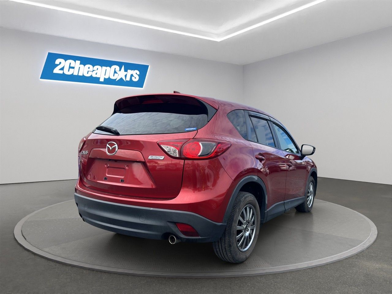 Vehicle image 5