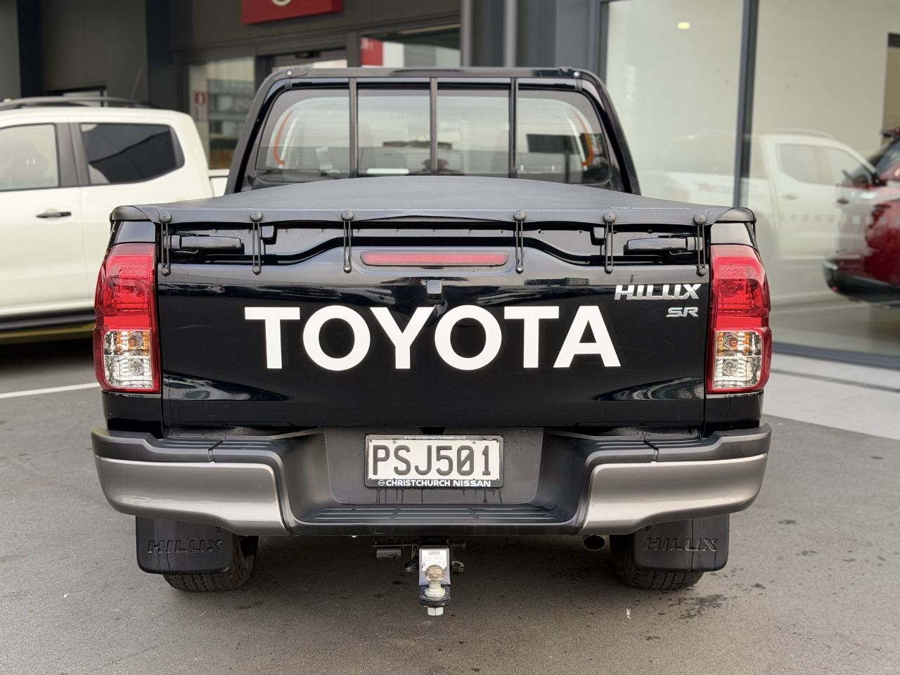 Vehicle image 5