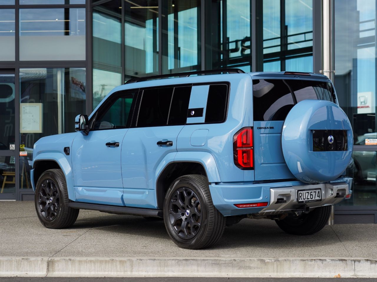 Vehicle image 2