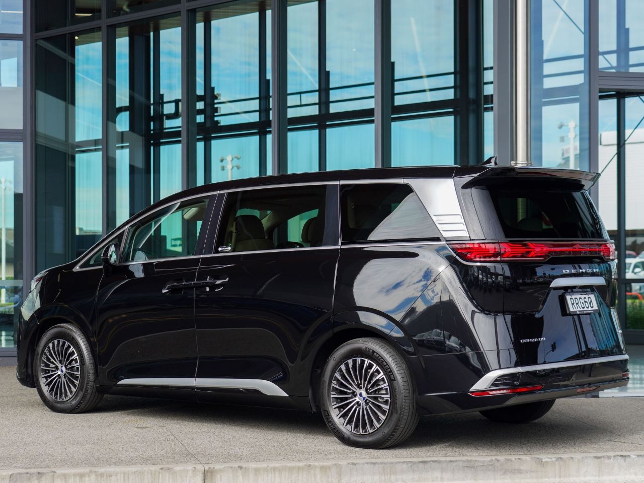 Vehicle image 2