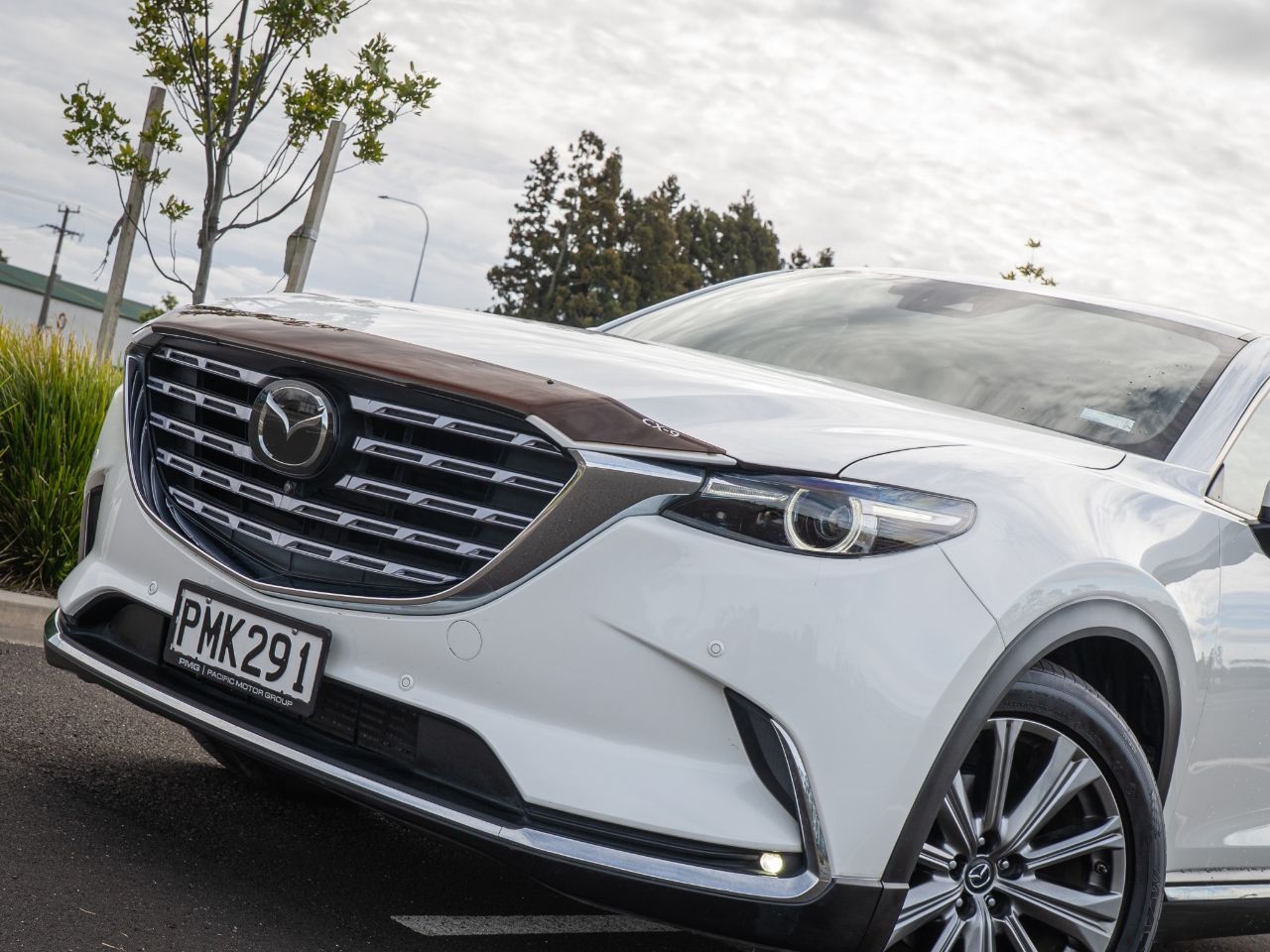Vehicle image 3