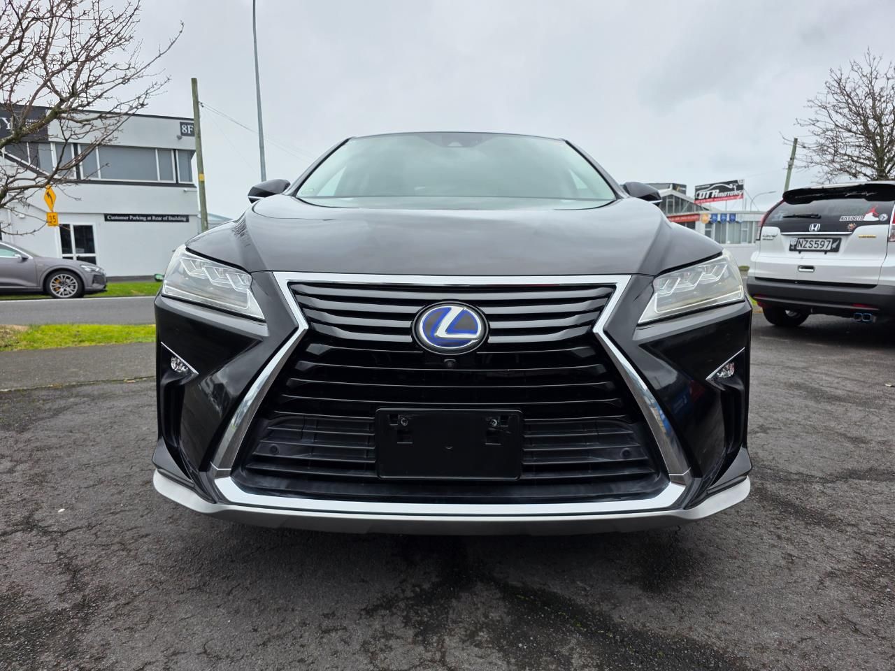 Vehicle image 3