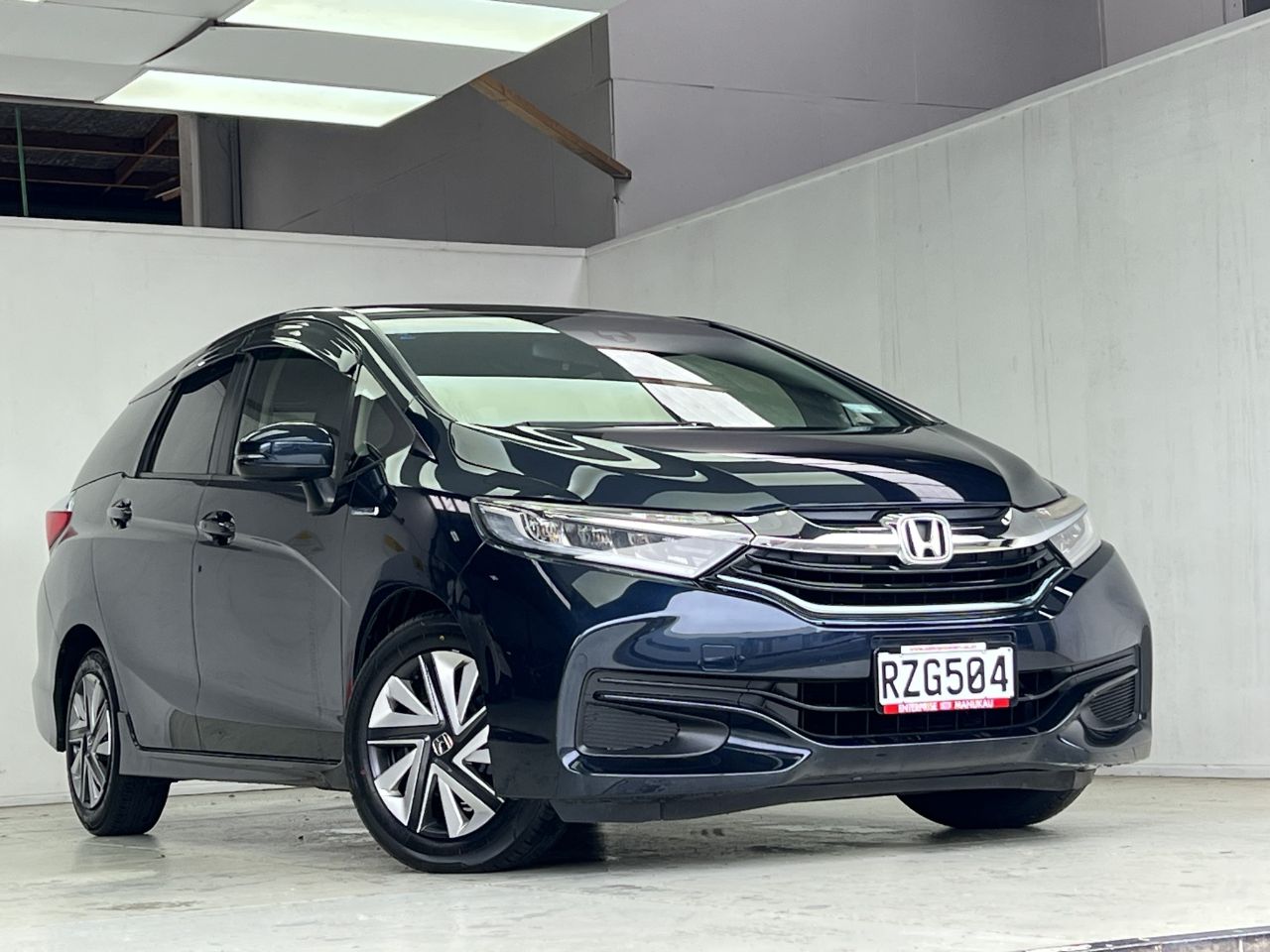 Vehicle image 3