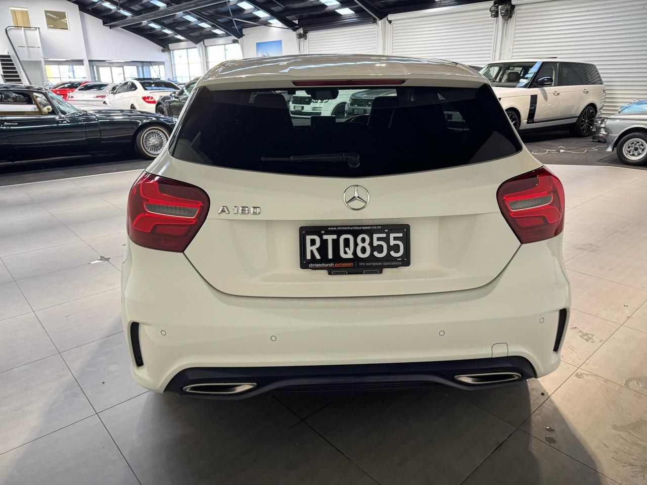 Vehicle image 5