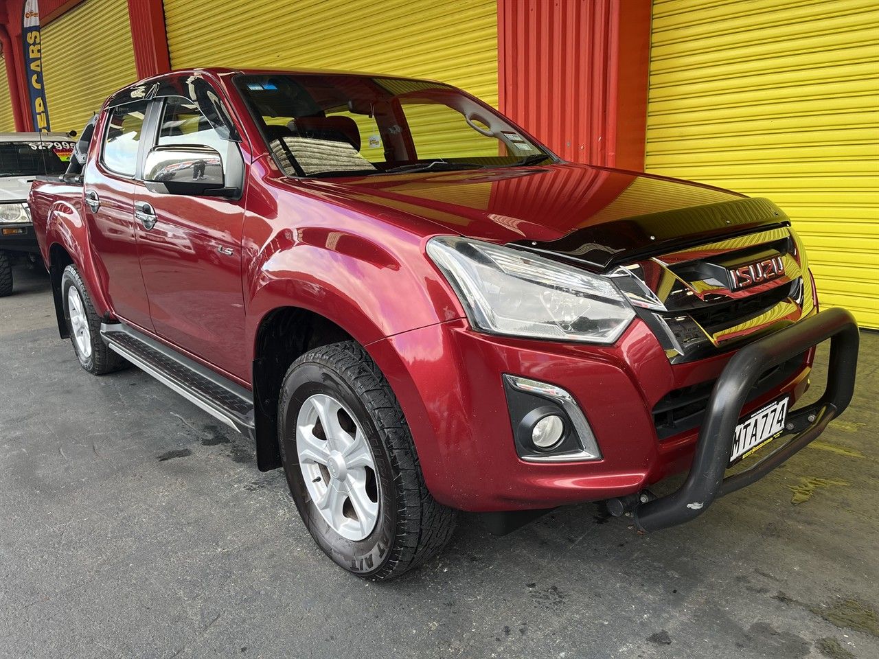 Vehicle image 1