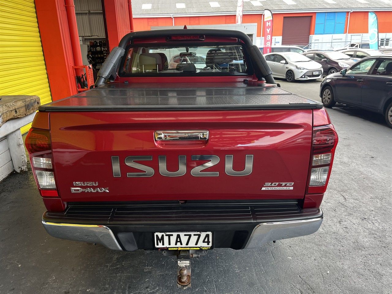 Vehicle image 5