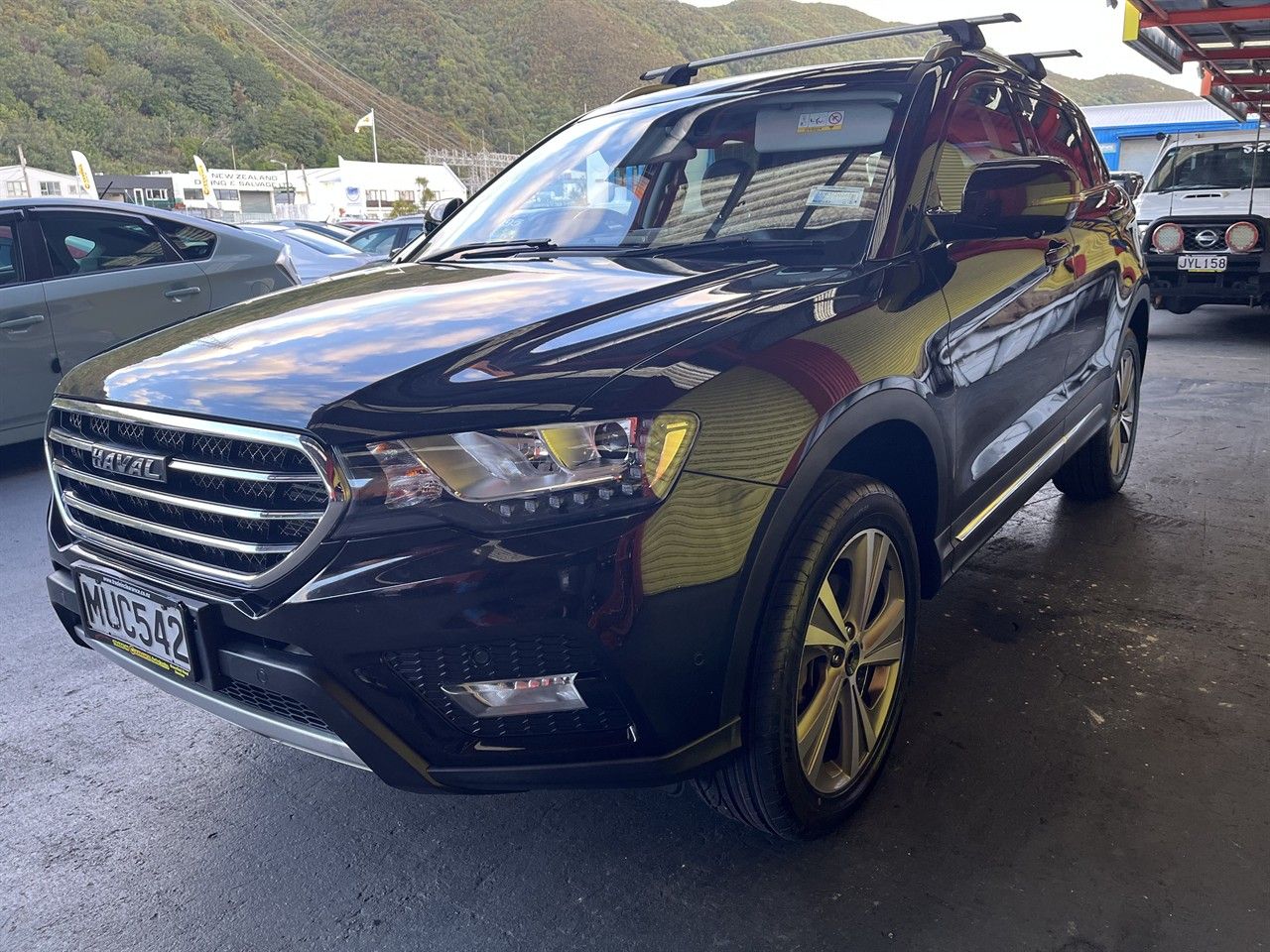 Vehicle image 3