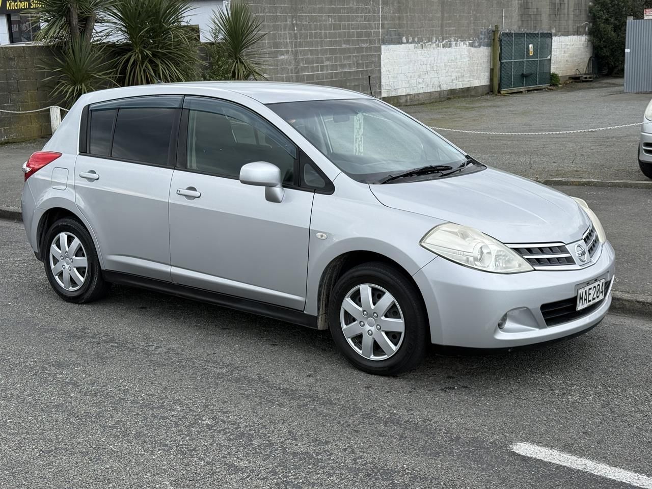 Vehicle image 1