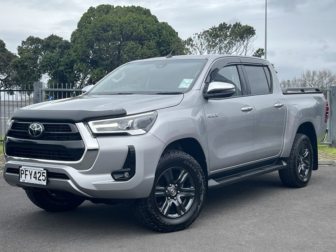 Vehicle image 1