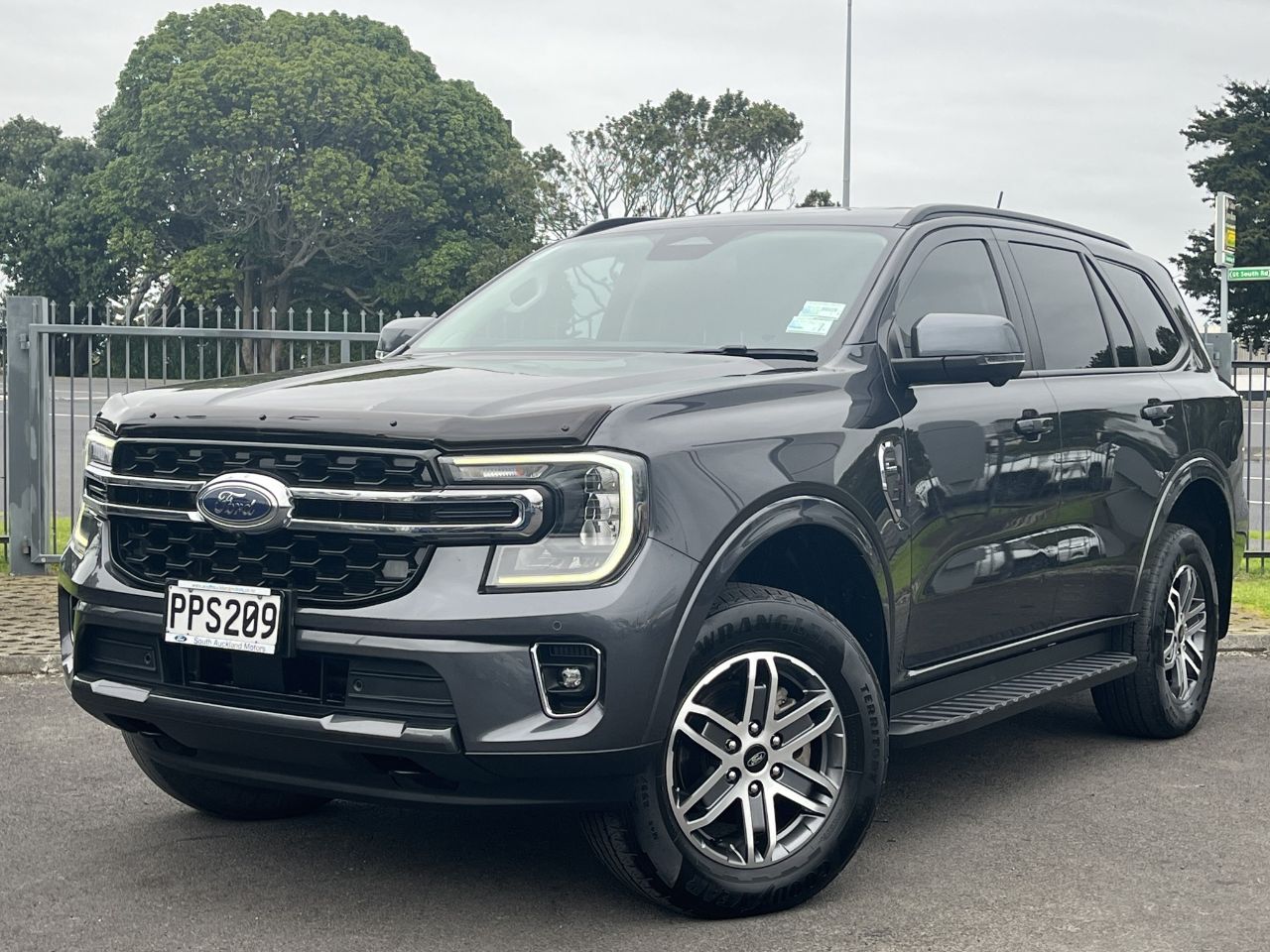 Vehicle image 1