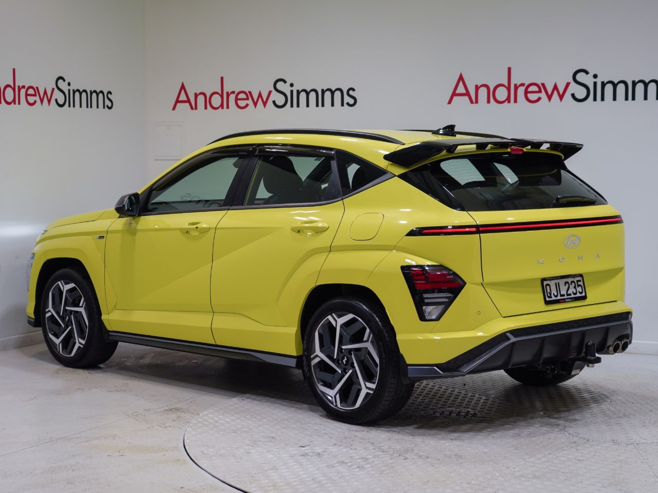 Vehicle image 3