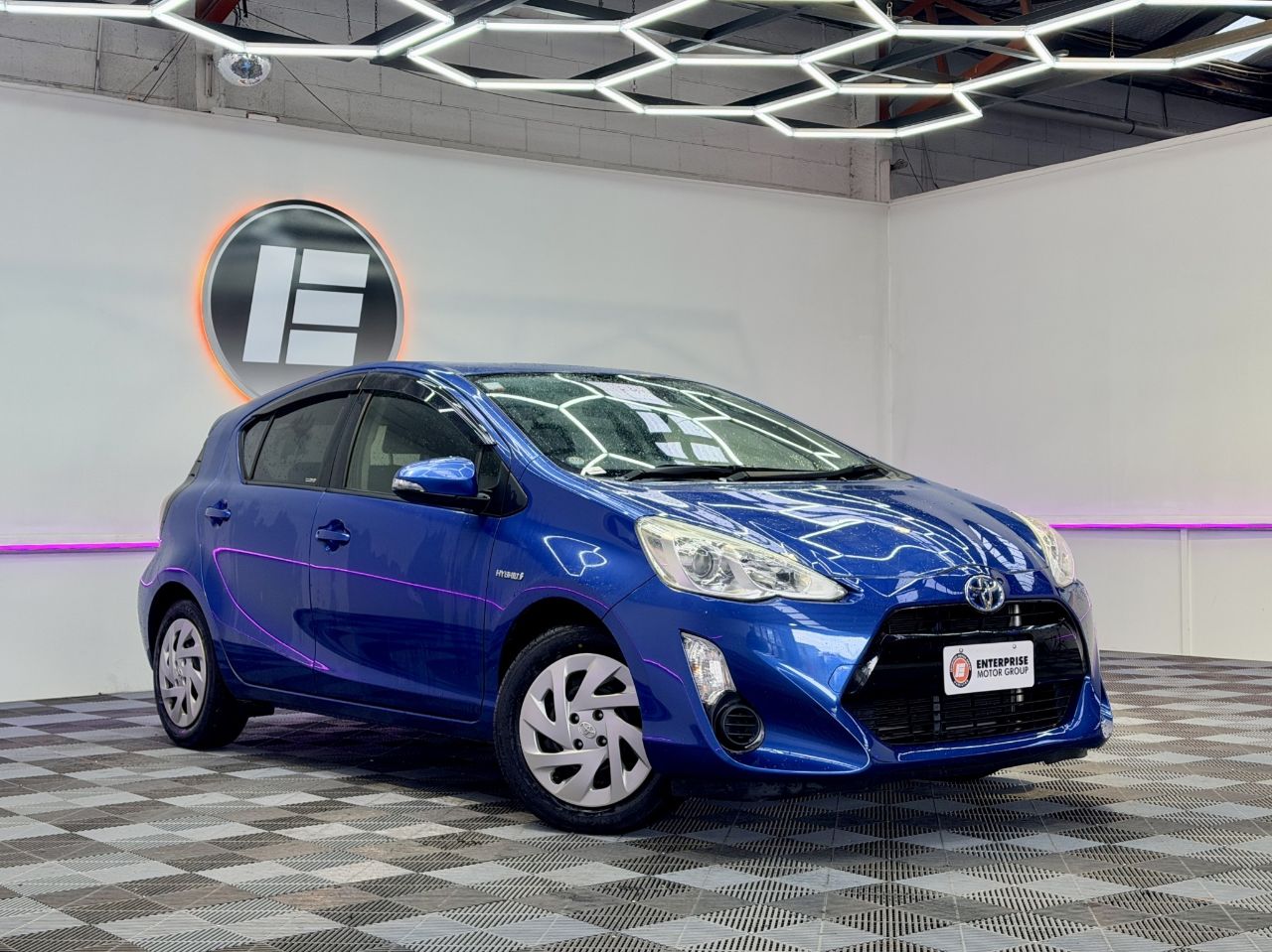 Vehicle image 1