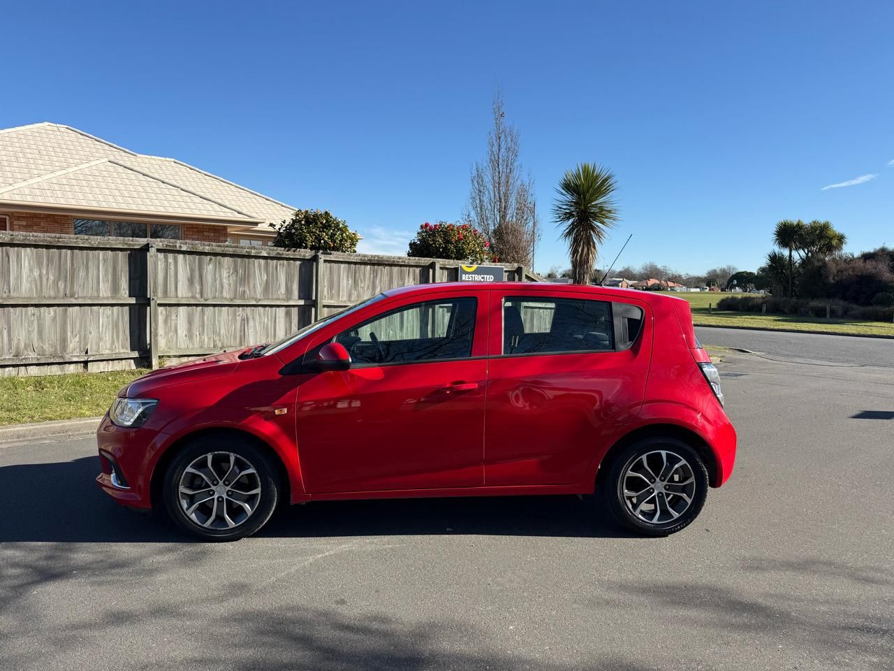 Vehicle image 3