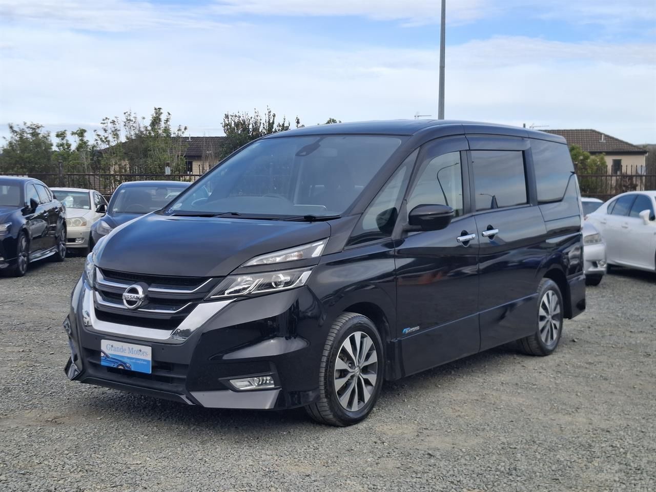 Vehicle image 3