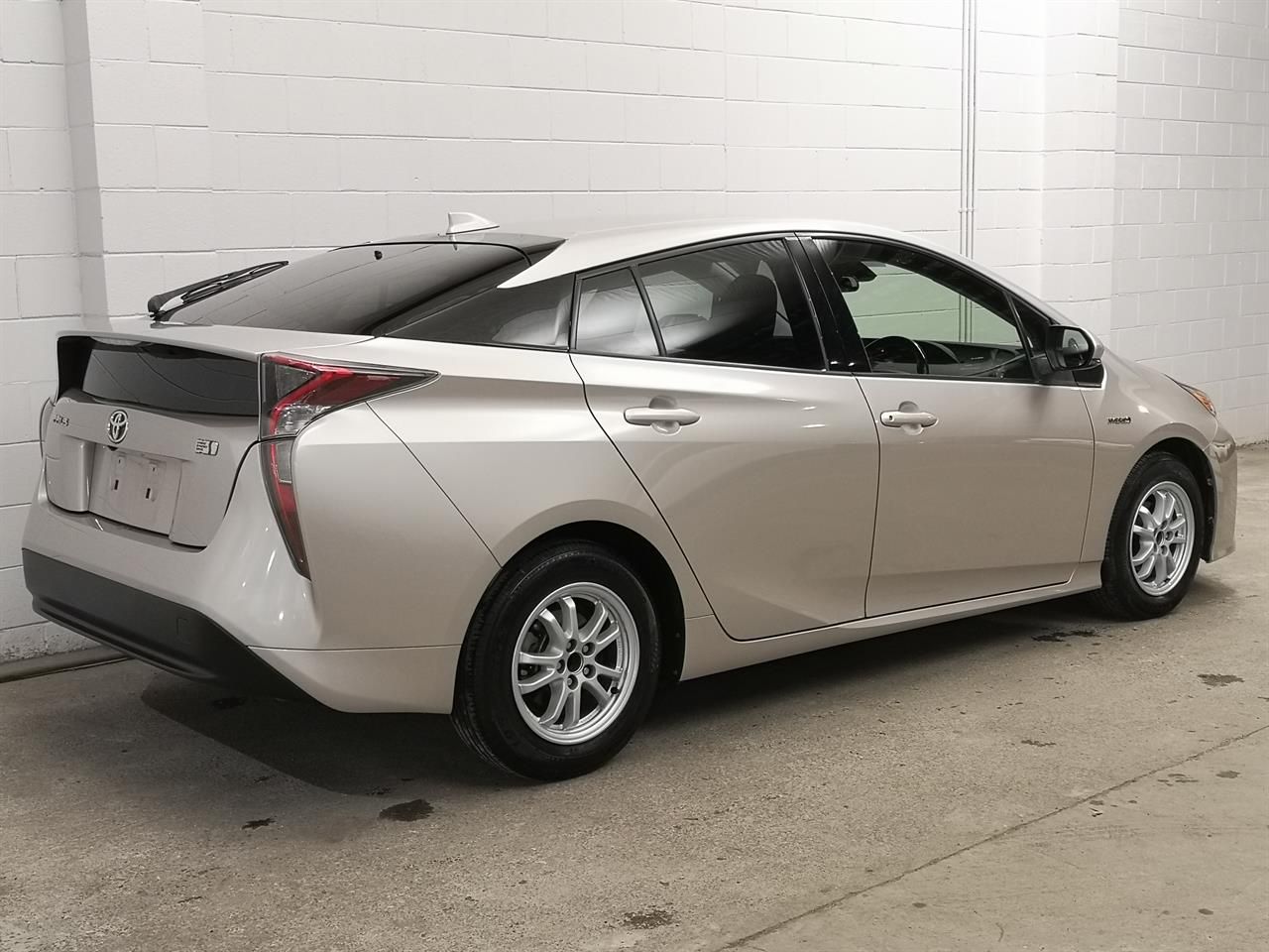 Vehicle image 2