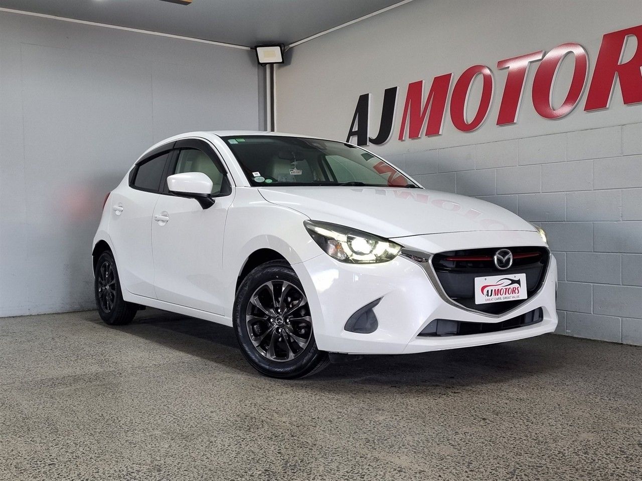 Vehicle image 1